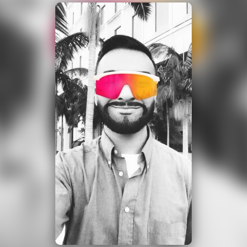Snapchatが作成したCool Glassesフィルター | Snapchatレンズ