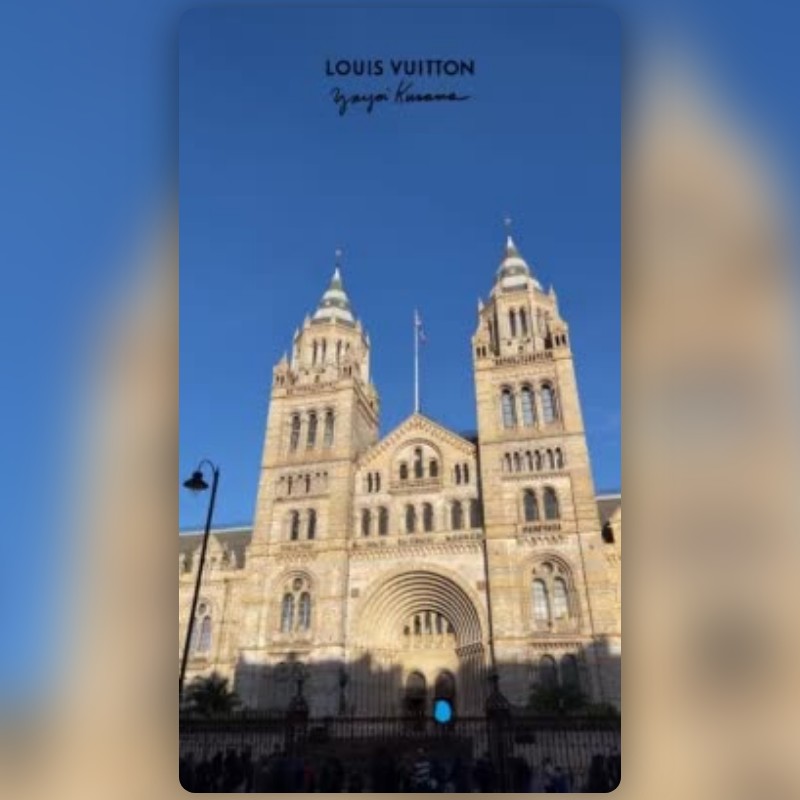 London NHM Dots Lens by Louis Vuitton - Snapchat Lenses and Filters