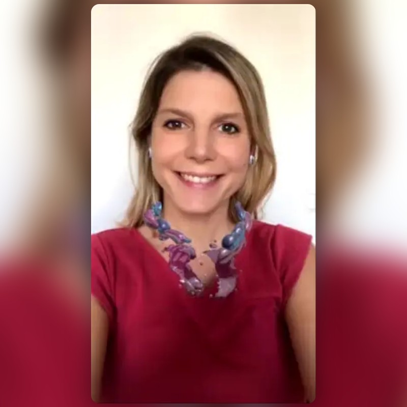 Liquid Necklace Lens by Jevels Snapchat Lenses and Filters