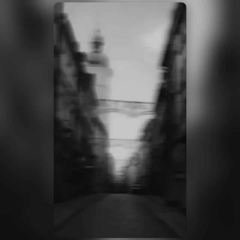 blurry v2 Lens by Maxim Snapchat Lenses and Filters