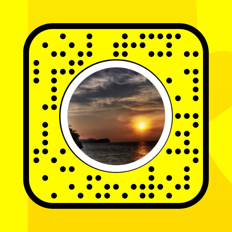 HDR MAKEUP Lens by Filter Studio Snapchat Lenses and Filters