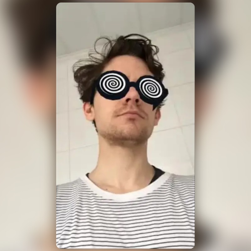Hypno Glasses Lens by Jericho Snapchat Lenses and Filters
