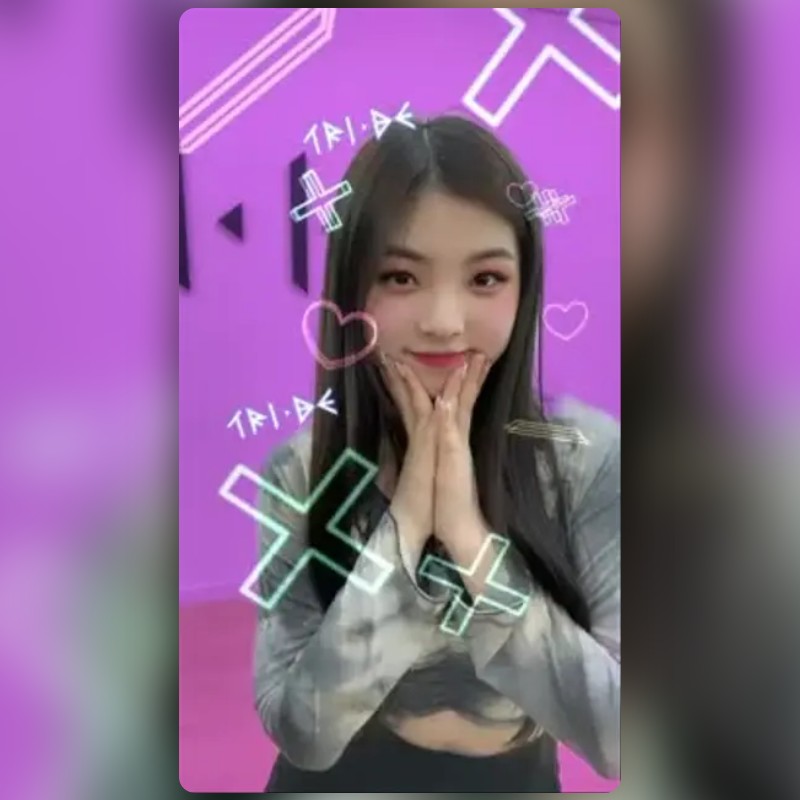 CONMIGO Lens by TRI.BE Snapchat Lenses and Filters