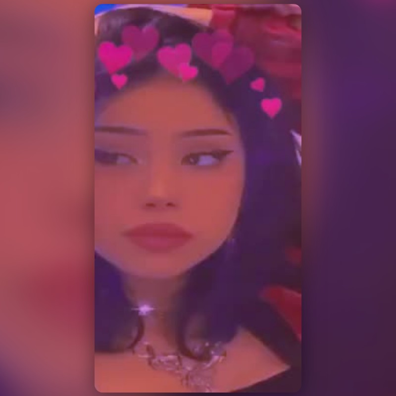 Macbook hearts Lens by Kaden 🖤 - Snapchat Lenses and Filters