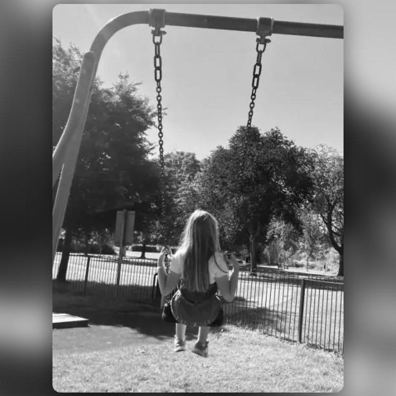 เลนส์ BW Sharpen สร้างโดย Abigail เลนส์และฟิลเตอร์ Snapchat