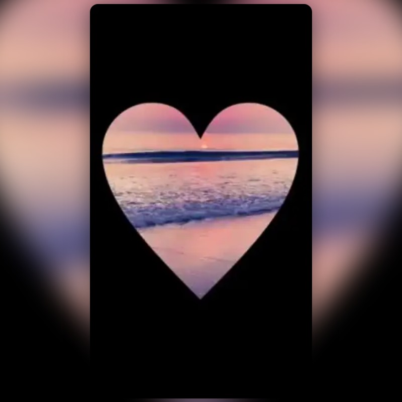 Fisheye heart Lens by Carol D'silva Snapchat Lenses and Filters