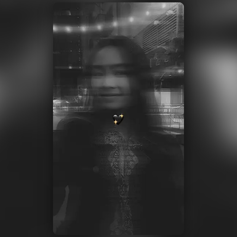 BW Motion Blur Lens by Snapchat Snapchat Lenses and Filters