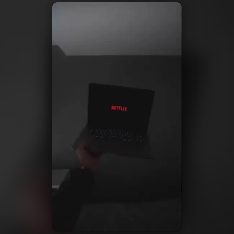 Netflix streak Lens by R A H I M - Snapchat Lenses and Filters