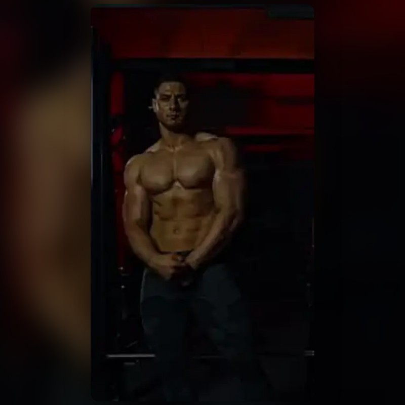 Gym Pose Lens by Kyrell Tulp Snapchat Lenses and Filters