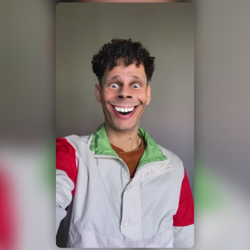 Snapchatが作成したJolly Smileフィルター | Snapchatレンズ