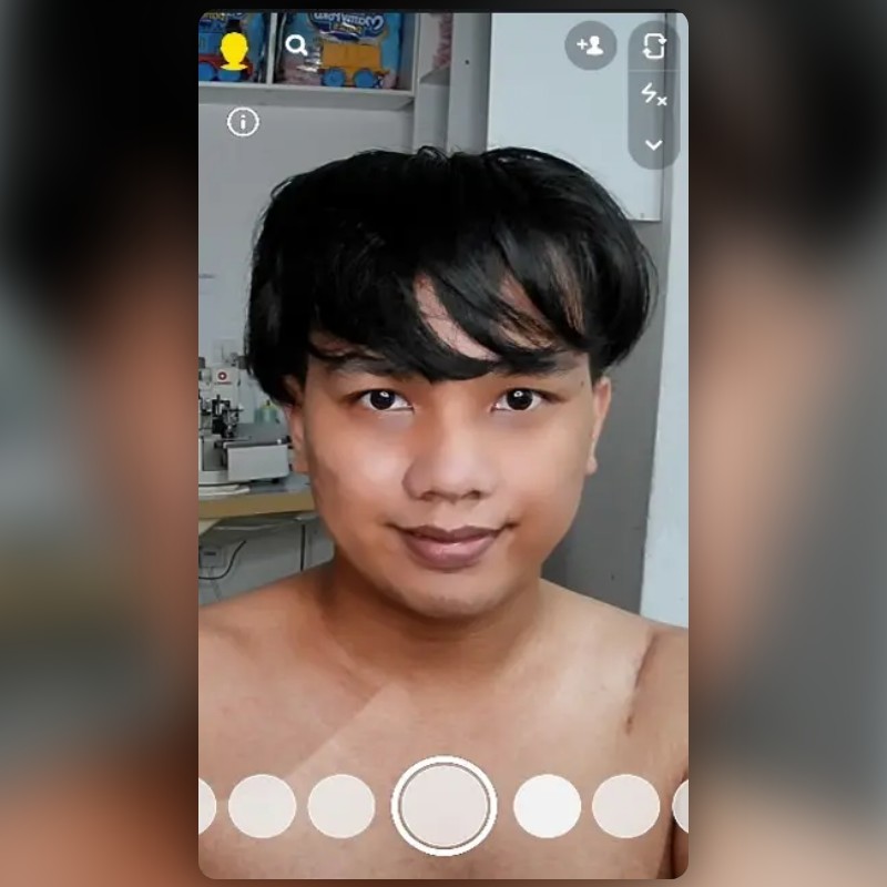 Skinny Strawberry Lens by Joey Cuties Snapchat Lenses and Filters